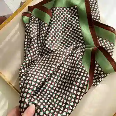 优幽兰 真丝小方巾气质小众高级感头巾通勤职业领巾围脖实用洋气减龄四季通用 桑蚕丝 丝巾 女款