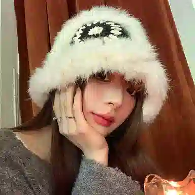 优幽兰 显脸小 小众 虎头醒狮毛绒 针织 保暖护耳 兔毛 渔夫帽 女款