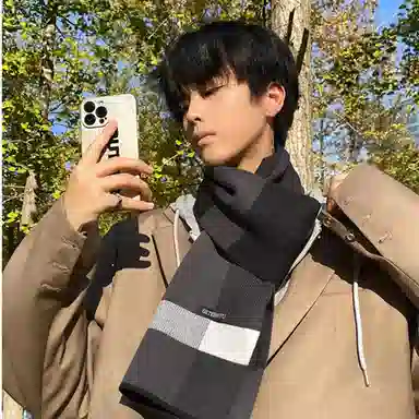 优幽兰 秋冬季经典格子撞色设计感学生百搭时尚防风防寒仿羊绒护脖子韩系高级感围脖脖套 绒线围巾 男女同款情侣款