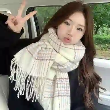 优幽兰 纯色线条设计感防风防寒护脖子 仿羊绒 绒线围巾 女款