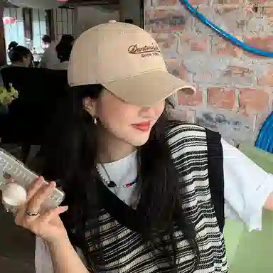 优幽兰 高级感小众百搭时尚大头围韩版显脸小太阳帽防风防寒加厚保暖冷帽 棉 鸭舌帽 女款