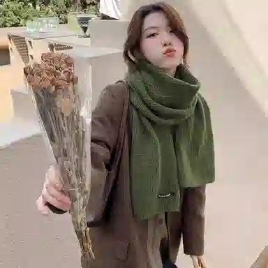 优幽兰 长款保暖加厚小众个性绿色护脖子外搭防风防寒高级感穿搭 绒线围巾 女款