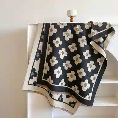 优幽兰 时尚轻奢风高级感 仿羊绒 绒线围巾 女款