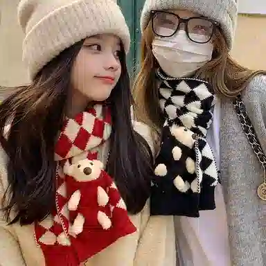 优幽兰 百搭菱格针织加厚保暖护脖子经典款小熊防风防寒氛围感 绒线围巾 女款