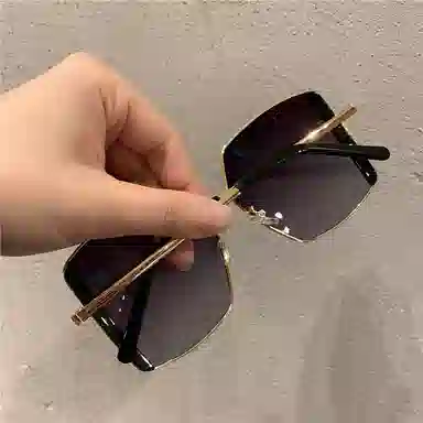 优幽兰 时尚百搭潮流简约旅行骑行大框开车驾驶偏光防紫外线户外休闲 蝶形 太阳眼镜 男女同款情侣款