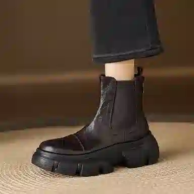 59Dan7 Chelsea Boots