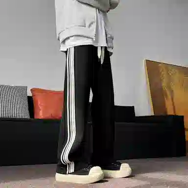 加菲猫家族 经典美式复古条纹设计户外跑步休闲通勤百搭宽松垂感柔顺亲肤无性别主义系带直筒针织运动裤 男女同款