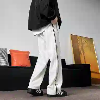 加菲猫家族 经典美式复古条纹设计户外跑步休闲通勤百搭宽松垂感柔顺亲肤无性别主义系带直筒针织运动裤 男女同款