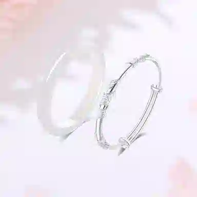 【甄选高品质】 金师傅 白月光繁花似锦叠戴套装 一步一响新中式气质典雅美人镯简约百搭 小众轻奢高级#好运 玉髓 手镯 女款