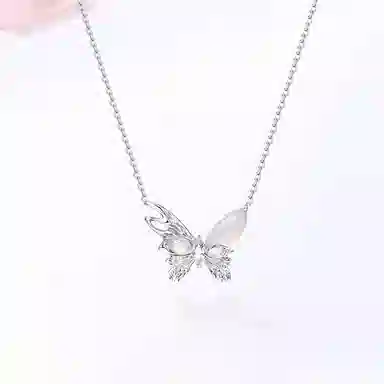 【S925银|甄选高品质】 金师傅 月光蝴蝶锁骨链 梦幻森系时尚时尚精致气质百搭 小众不规则肌理感高级#好运 玉髓 项链 男女同款情侣款