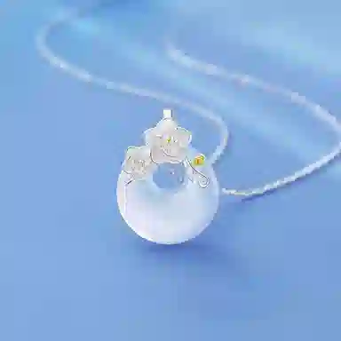 【精选高品质|S925银】 金师傅 山茶花平安扣吊坠 万事如意平安喜乐 新中式繁花国潮复古优雅气质简约日常百搭#好运 玉髓 玉石项链 女款