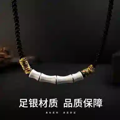 999