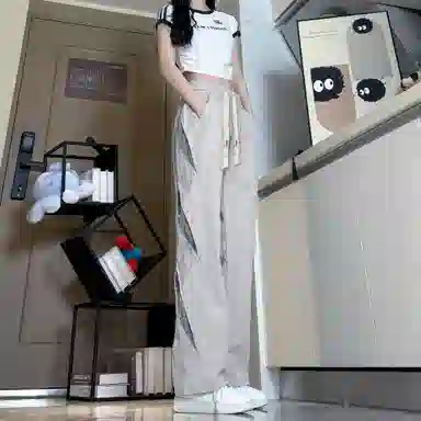 HOKLV