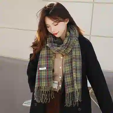 纳兰杜 长款流苏氛围感防风防寒 绒线围巾 女款 绿色