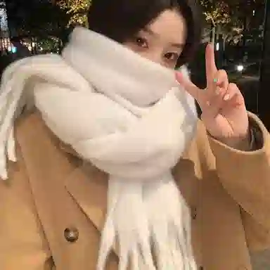 纳兰杜 流苏长款百搭时尚小清新保暖加厚 聚酯纤维 绒线围巾 女款 白色