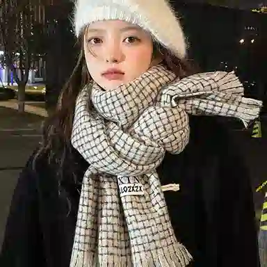 纳兰杜 韩版学生格子长款流苏 加厚加绒高级感外搭 围脖 女款 米色