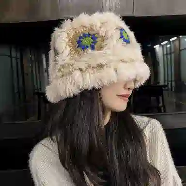 纳兰杜 可爱少女保暖 兔毛绒 绒线帽 女款 米色蓝花/卡其绿花