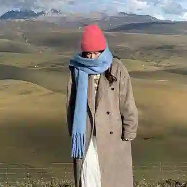 纳兰杜 纯色秋冬加厚氛围感 聚酯纤维 绒线围巾 女款 天使蓝