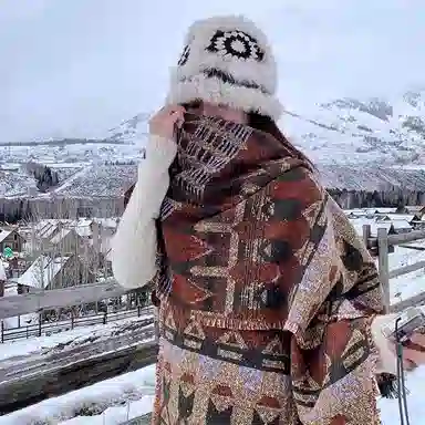 纳兰杜 民族风流苏异域实用百搭旅游小众高级感礼盒装 涤纶 绒线围巾 女款