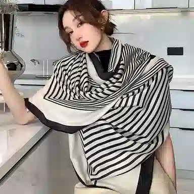 纳兰杜 条纹小众设计感百搭春季薄款韩版穿搭时尚 披肩 女款