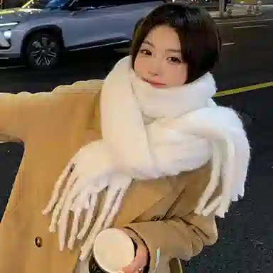 纳兰杜 流苏长款百搭时尚小清新保暖加厚 聚酯纤维 绒线围巾 女款 白色