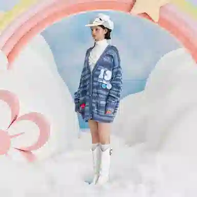 13 DEMARZO x CAREBEARS