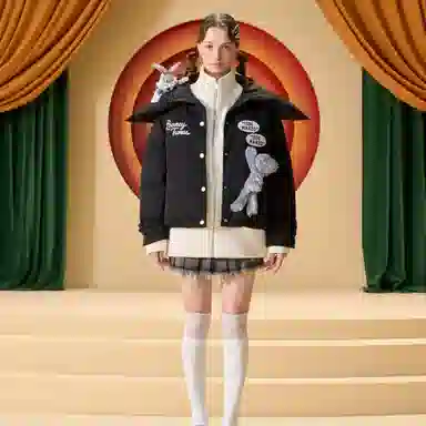 13DEMARZO x Looney Tunes