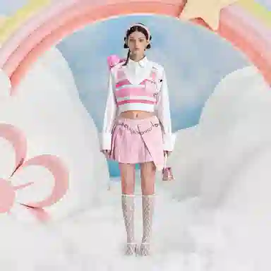 13 DEMARZO x CARE BEARS 23SS