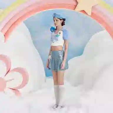 13 DEMARZO x CARE BEARS 23SS T