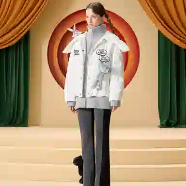 13DEMARZO x Looney Tunes