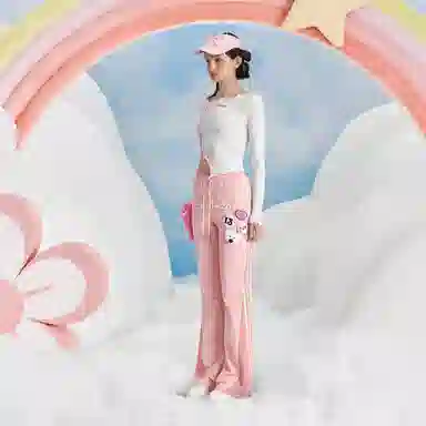 13 DEMARZO x CARE BEARS 23FW Bear Badge Sweatpants Women