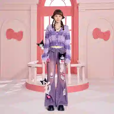 13 DEMARZO x Sanrio 23FW Plush Doll Stripe Knit Cardigan