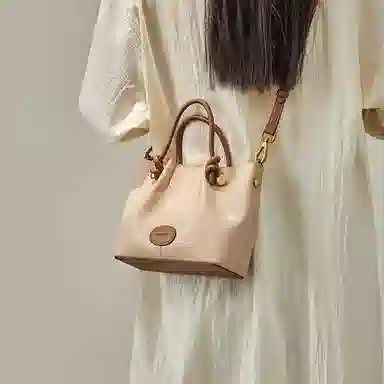 纳兰杜 时尚简约 合成革 单肩手提包 女款 米白拼棕色