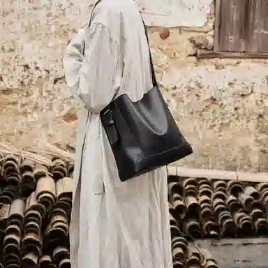 纳兰杜 时尚高级感通勤潮流百搭休闲高颜值实用品牌小众水桶包斜挎包 牛皮 单肩包 常规 女款 多色