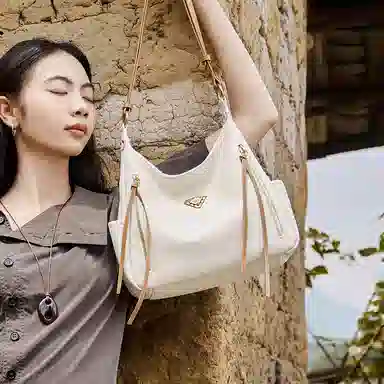 纳兰杜 高级感时尚潮流百搭 牛皮 单肩包 大号 女款 米白拼杏色