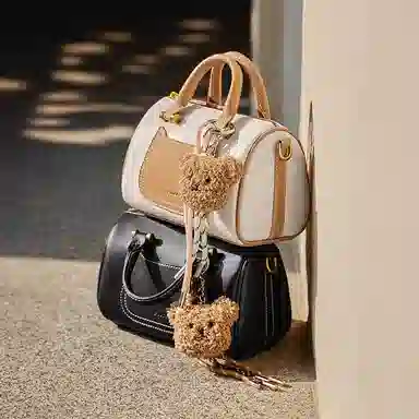 纳兰杜 上班通勤洋气高级感保龄球波士顿包 牛皮 单肩斜挎手提包 小号 女款 米白拼杏/子夜黑