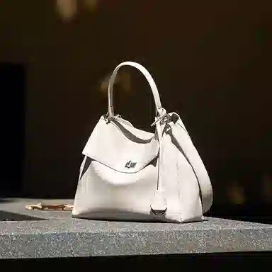 纳兰杜 高级感休闲通勤百搭简约慵懒松弛感 牛皮拼合成革 单肩手提包 中号 女款 绅士黑/米白色/大象灰