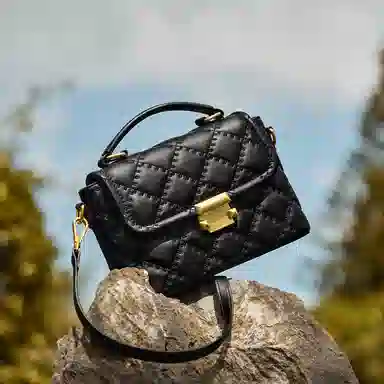 纳兰杜 小香风菱格时尚百搭精致优雅大方通勤 牛皮拼合成革 单肩斜挎手提包 中号 女款 米白色/子夜黑