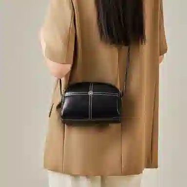 纳兰杜 简约休闲软皮妈妈款百搭时尚 牛皮 手机包单肩斜挎包 迷你 女款 子夜黑