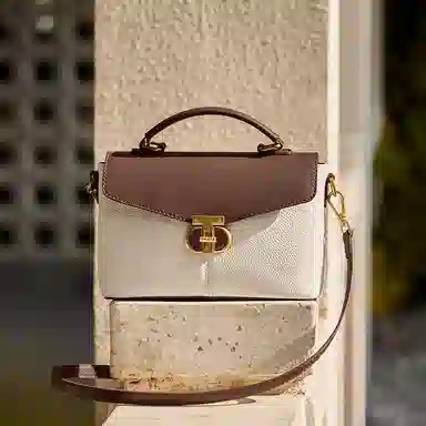 纳兰杜 气质优雅百搭大气高级感上班通勤 牛皮 单肩斜挎手提包 中号 女款 米白拼棕色