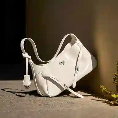 纳兰杜 慵懒松弛感通勤时尚潮流百搭高级感 牛皮拼合成革 腋下单肩包 女款 米白色/黑色