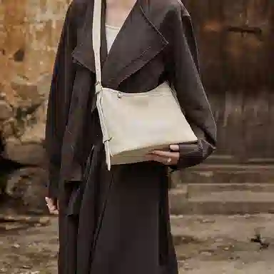 纳兰杜 时尚百搭气质通勤 合成革 单肩包 常规 女款 米白色/子夜黑