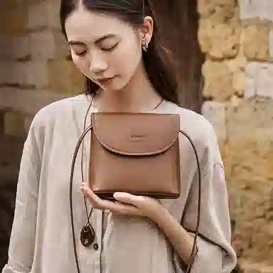 纳兰杜 复古小众高级感时尚百搭 牛皮拼合成革 单肩包 迷你 女款 植鞣棕色/植鞣浅草黄