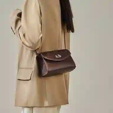 纳兰杜 复古休闲简约百搭时尚通勤高级感 牛皮拼合成革 斜挎包 女款 植鞣咖色/植鞣棕色