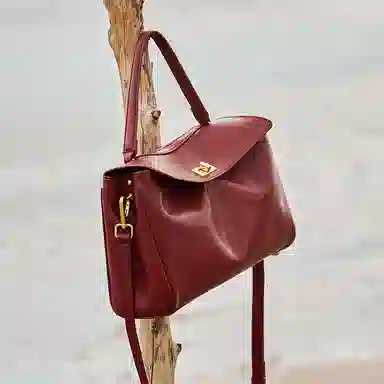 纳兰杜 经典气质时尚百搭大容量高级感简约休闲复古通勤小众品牌单肩斜挎包 牛皮拼合成革 手提包 常规 女款 子夜黑/车厘子红