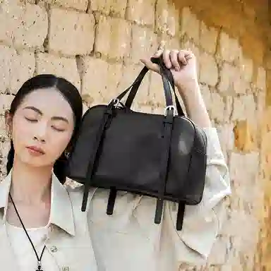 纳兰杜 小众品牌时尚保龄球包洋气百搭高级感通勤 牛皮 手提单肩包 大号 女款 植鞣黑色/植鞣棕色