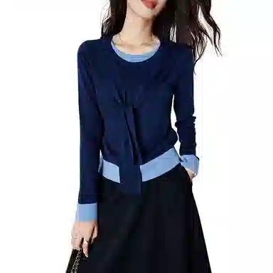 晚白 含羊毛有弹力简约圆领修身版型针织衫 女款