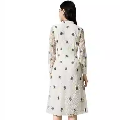 晚白 复古立领印花长袖连衣裙 女款 杏色