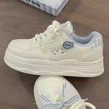 ESTEE GEEA PU