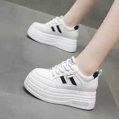 ESTEE GEEA PU